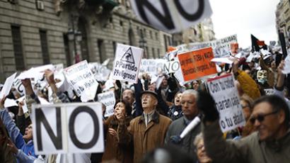 Hundreds of protesters march in Spain against new wave of cuts