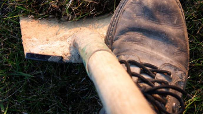 Superstitious man finds no good luck six feet under