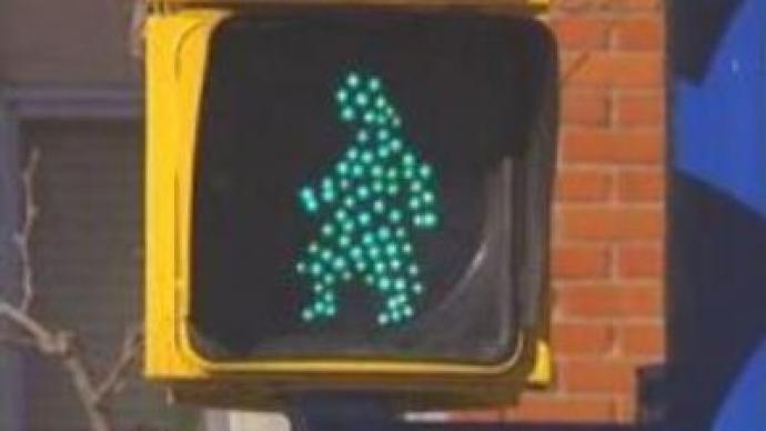 Traffic lights promote equality of sexes in Spanish capital