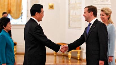 As global economy cools, Russian-Chinese relations heat up 