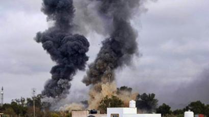 Gaddafi forces shell rebels’ last western stronghold