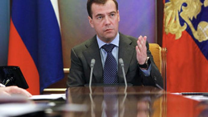 Medvedev demands efficiency from police
