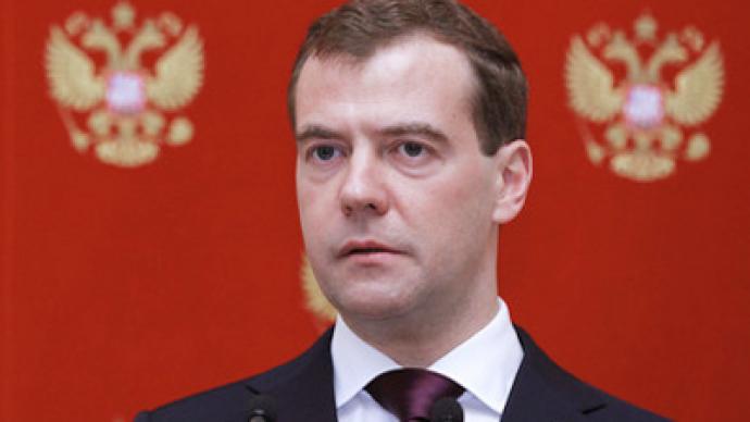 Medvedev makes unannounced visit to terror-stricken Caucasus