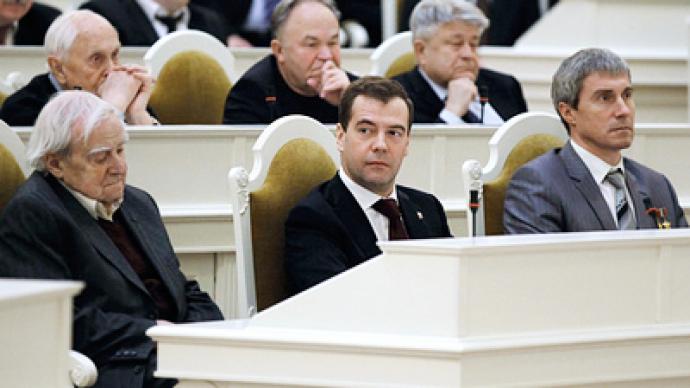 Tightening screws can't keep a nation together - Medvedev