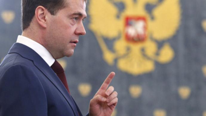 Medvedev agrees to lead United Russia