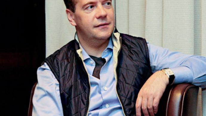 Medvedev praises internet as future of mass media