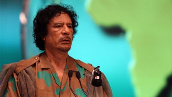Russia says Gaddafi must go, offers mediation
