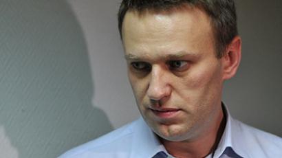 Opposition leader Navalny goes on trial, claims case 'politically motivated'