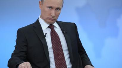 Putin dubs McCain 'nuts', says US drones, commandos killed Gaddafi