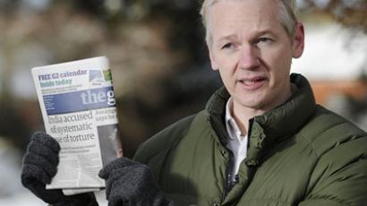 Assange to sue Guardian for “malicious libels”
