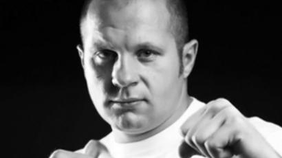 MMA superstar Emelianenko hands out awards at Moscow M1 Selection finals