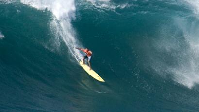 Surfer rides record 100-foot wave 