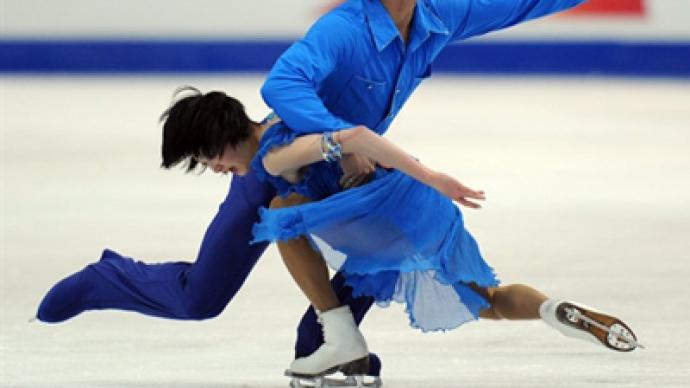 Kavaguti and Smirnov fail to defend European figure skating pairs title