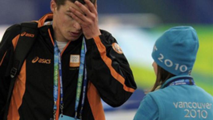 Korean speed skater wins marathon gold, Russian gets silver