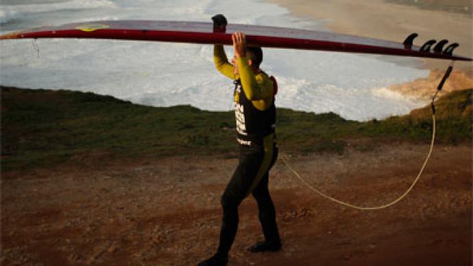 Surfer rides record 100-foot wave