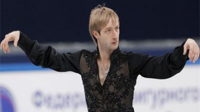 Russian dancers dominate European figure skating champs