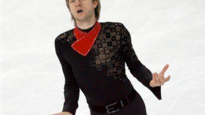 Pluschenko sets figure skating score record