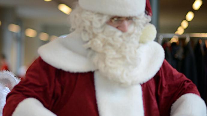 Austin police arrest Santa for chalking nice Christmas wishes with kids