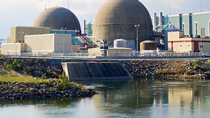 DC quake turns off two nuclear reactors