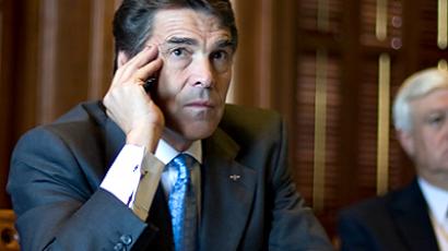 Atheists sue Gov. Perry for prayer rally 