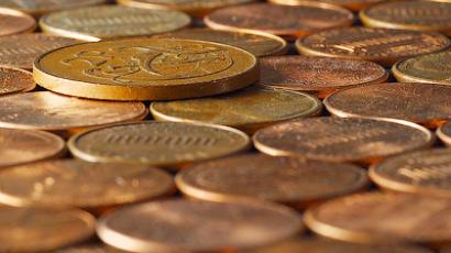 Insurance company pays $21k in coins to elderly man with a hernia