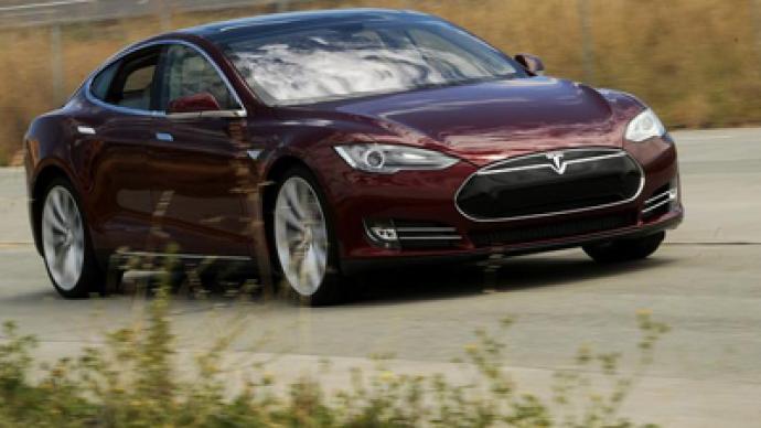 Tesla Motors CEO takes to Twitter over journalist's 'fake' claims