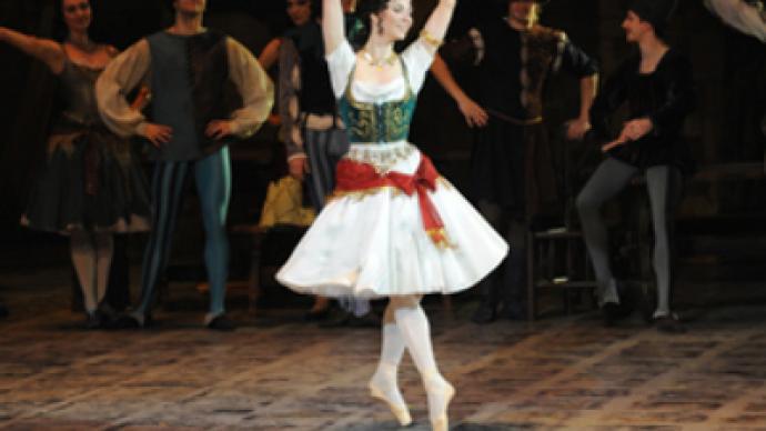 NY thugs rob Russian prima of her ballet shoes