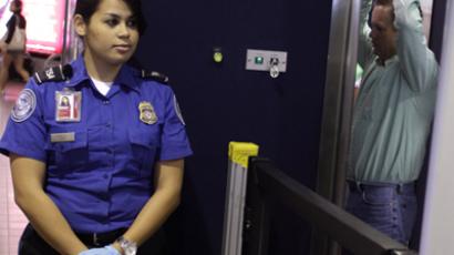 Ex-TSA agent: We steal from travelers all the time