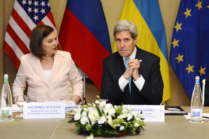 U.S. Secretary of State John Kerry (R) sits next to U.S. Assistant Secretary of State for Europe Victoria Nuland during a meeting in Geneva, between representatives from Ukraine, the European Union, Russia and the U.S. on the crisis in Ukraine April 17, 2014. (Reuters/Alain Grosclaude)