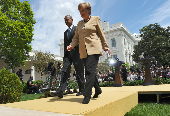 US President Barack Obama (L) and German Chancellor Angela Merkel (AFP Photo / Jewel Samad)