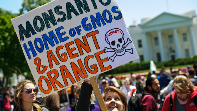 ‘Monsanto uses Indian farmers to contaminate world with GMO crops’