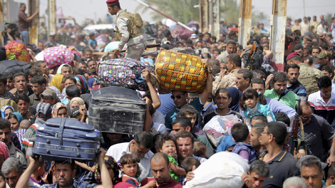 Displaced Sunni people. (Reuters/Stringer)