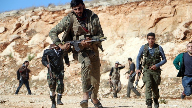 Les USA et la Turquie sont d’accord pour soutenir les rebelles syriens contre l’Etat islamique