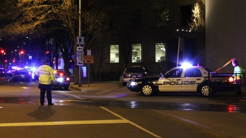 Etats-Unis : un homme noir nu et non armé abattu par un policier