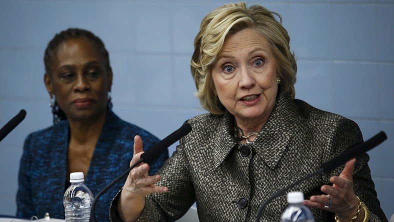 WikiLeaks reproche à Hillary Clinton de lui avoir piqué le design de son logo pour Twitter