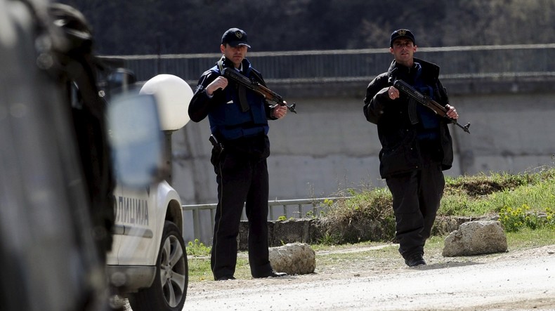 Des hommes armés ont attaqué un commissariat en Macédoine et exigé la création d’un Etat albanais