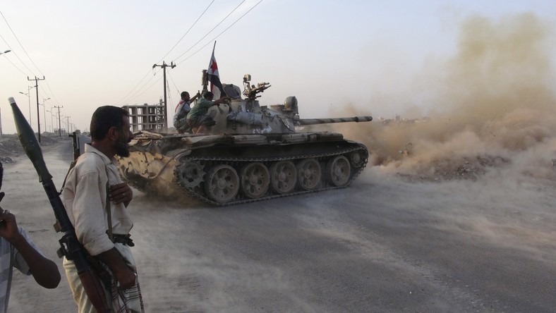 Les bombardements et les combats au sol reprennent brutalement au Yémen
