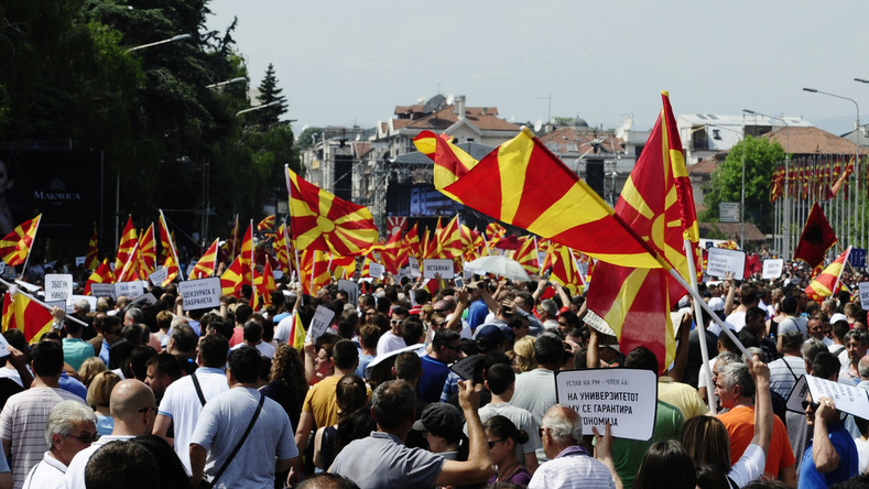 Une massive manifestation de l’opposition se déroule à Skopje