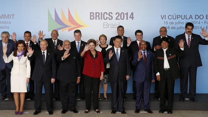 Avec les BRICS, la Russie veut discuter d’une alternative au système de paiement SWIFT