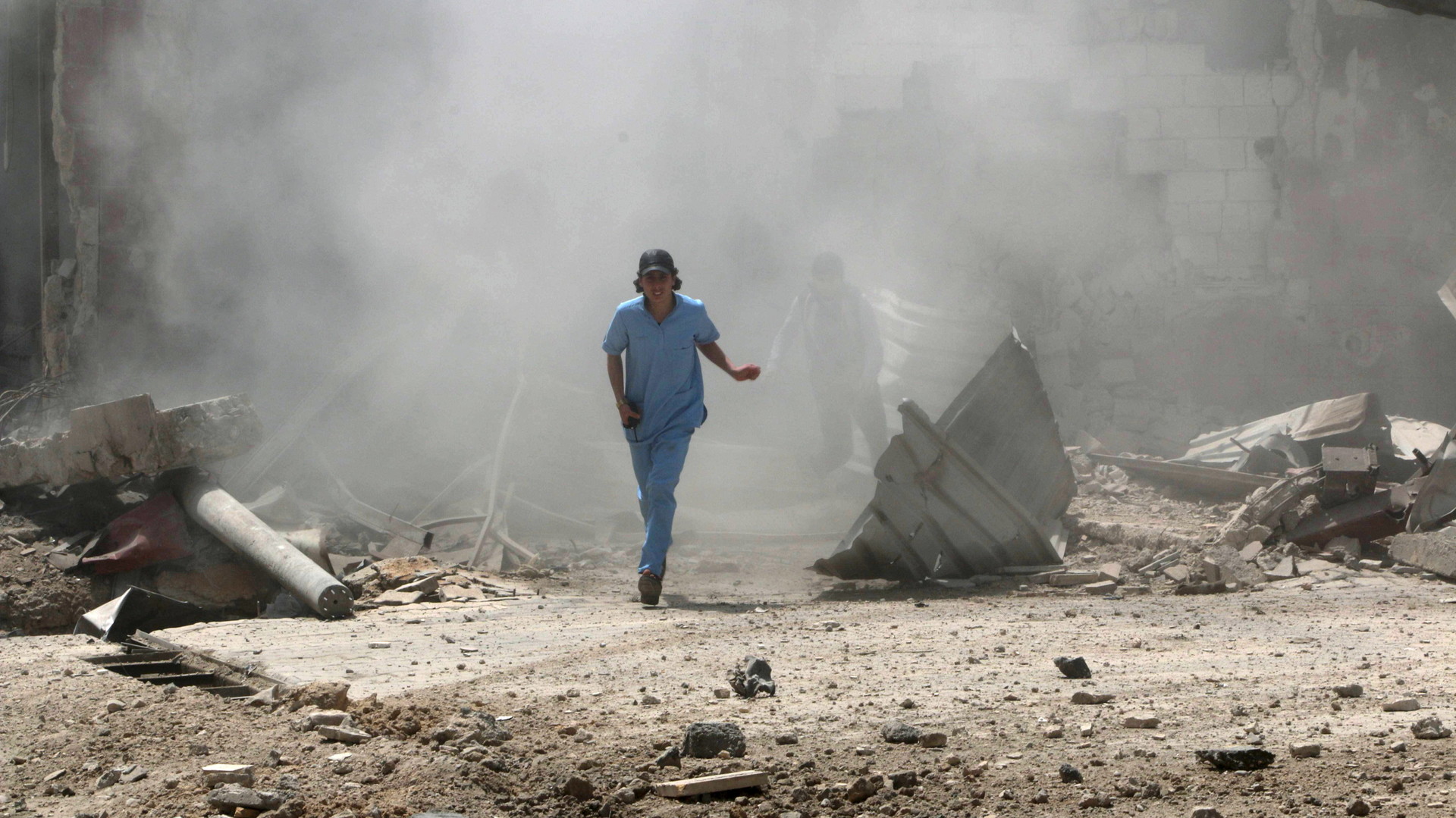 Les frappes aériennes occidentales ont balayé 52 civils syriens en un jour, aucun djihadiste touché