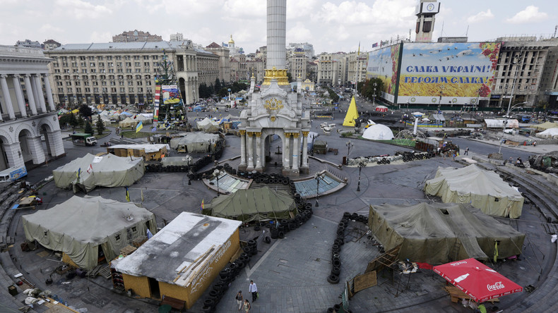 Maïdan 3 ? Des protestataires ont dressé des tentes sur la place de Kiev et demandent des comptes