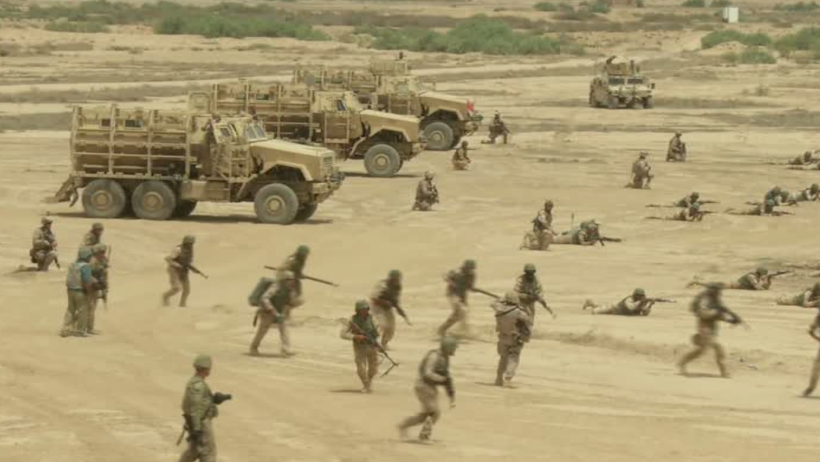 Daesh célèbre un an après la chute de Mossoul, Washington envoie des centaines de formateurs en Irak