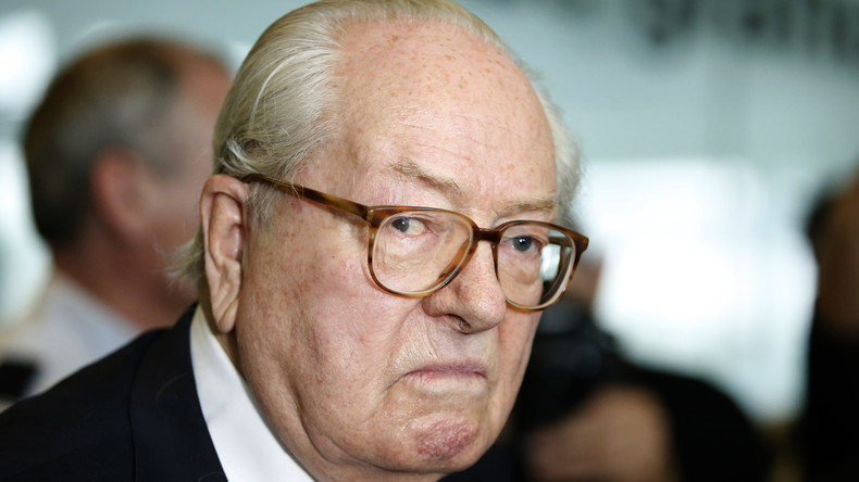 La justice, saisie par Jean-Marie Le Pen, suspend le congrès du Front National