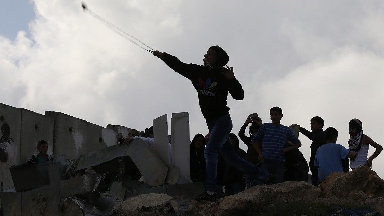 Un adolescent palestinien abattu d'une balle dans le dos alors qu'il tentait de fuir