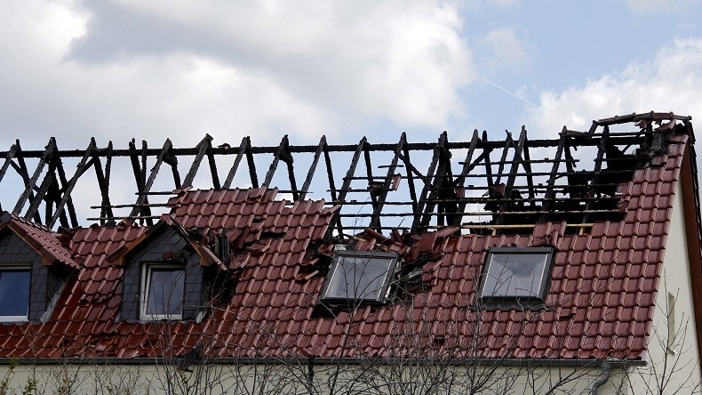 Allemagne: encore un logement destiné aux réfugiés ravagé par un incendie