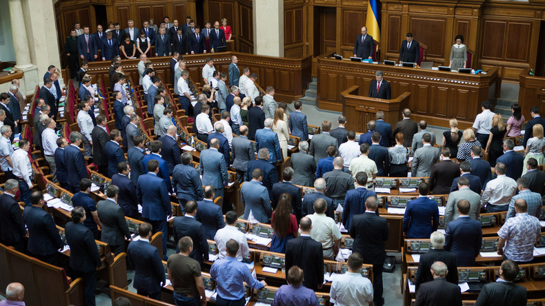 «Kiev est en train de simuler le processus de négociations»