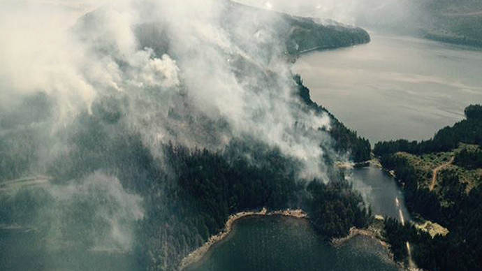 Des incendies hors de contrôle dans des forêts canadiennes (VIDEO)