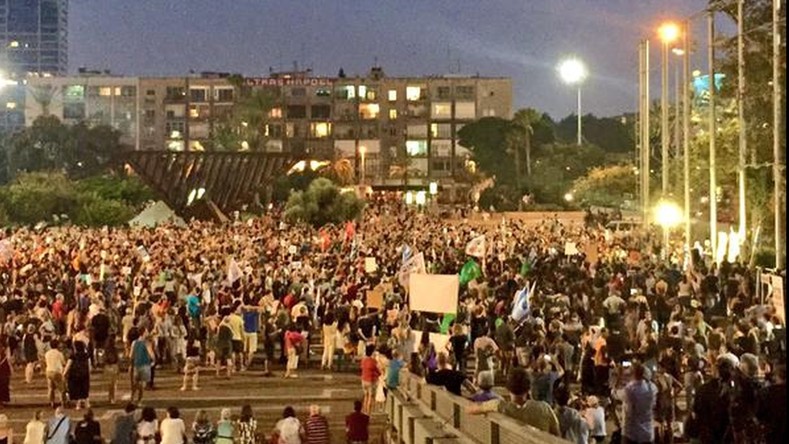 Tel Aviv manifeste contre la violence