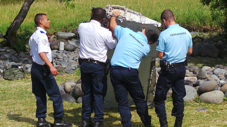 Familles en colère, «mensonges», méfiance, l'enquête sur le MH370 se déroule en eaux troubles