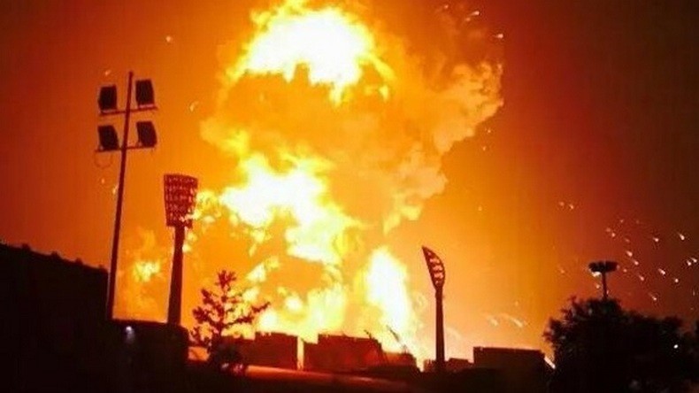 Chine: l'explosion dans une usine chimique de Tianjin fait des centaines de blessés (PHOTOS, VIDEO)